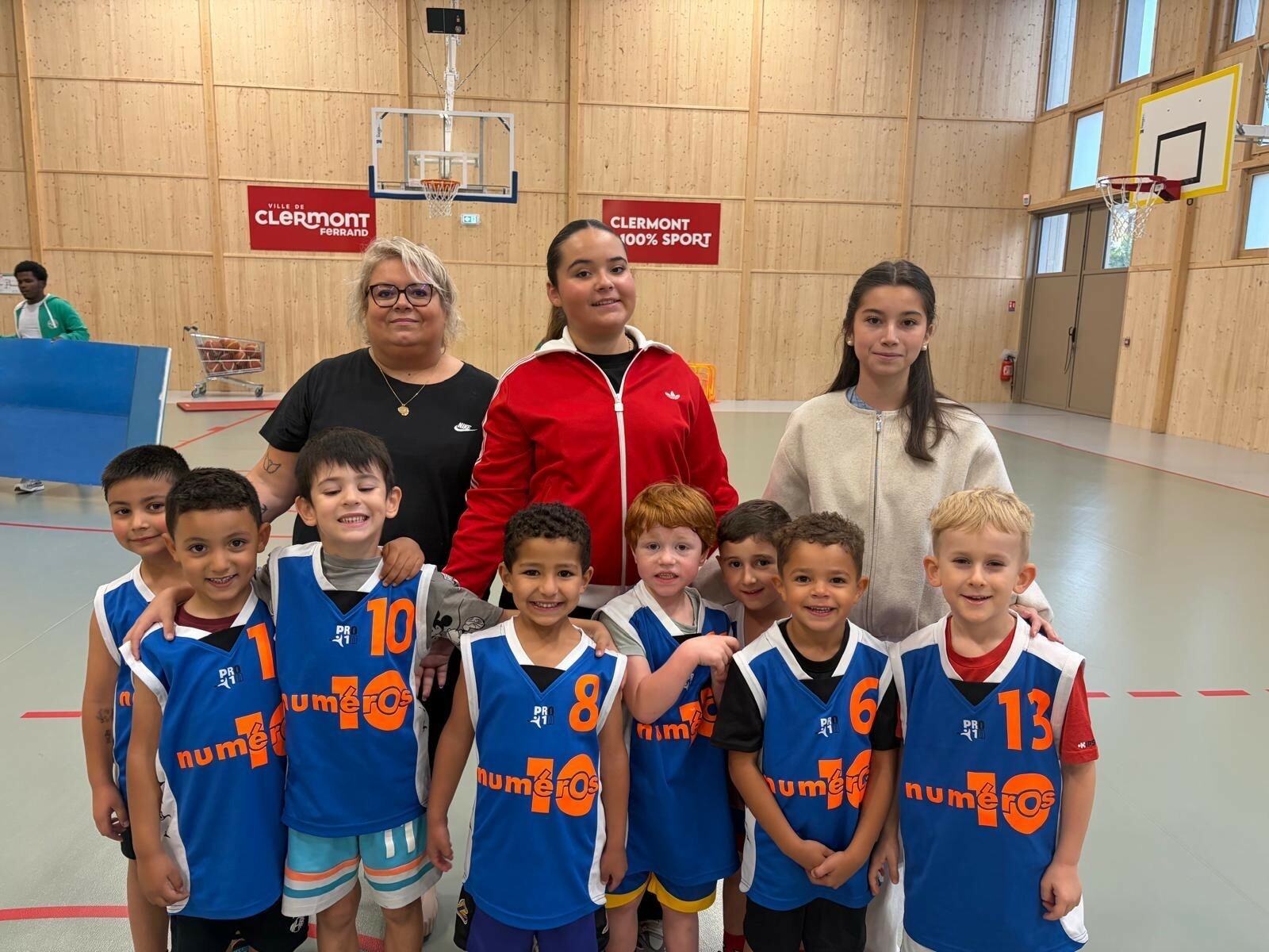🏀 Les U7 ont lancé leur saison à Saint-Jacques !